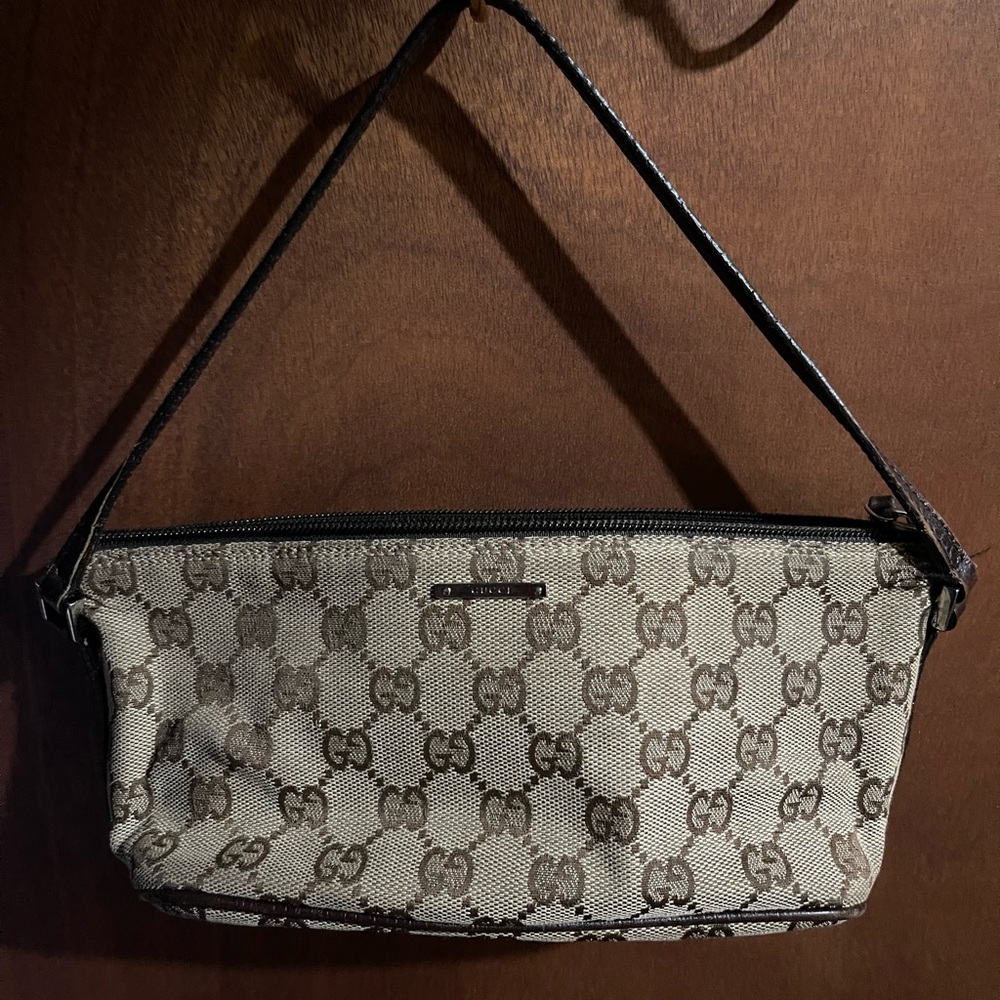Gucci Brown Canvas Shoulder Bag with Monogram Design